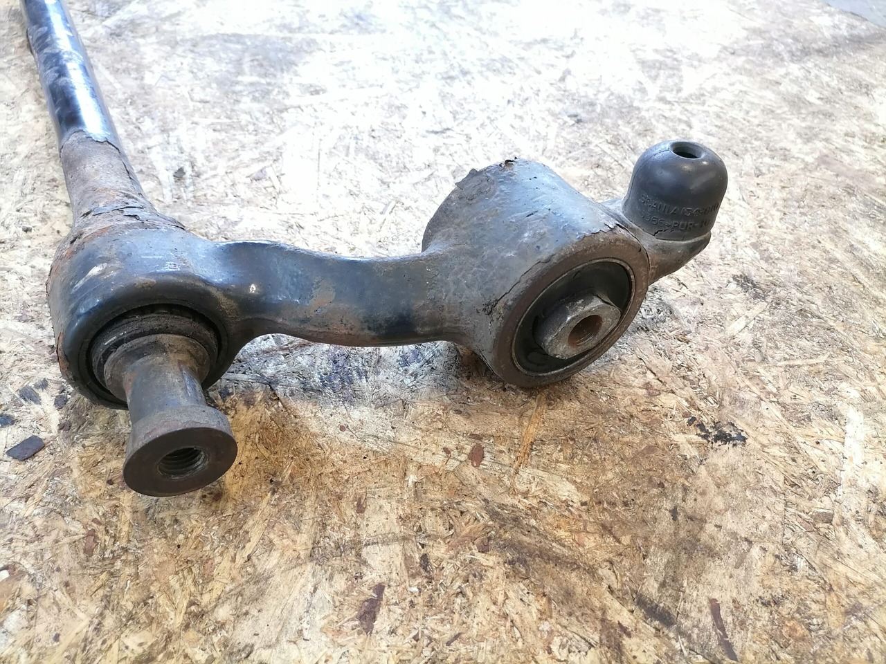 Scania Cab anti-roll bar 1768270 - Cab suspension for Truck: picture 3 Scania Cab anti-roll bar 1768270 - Cab suspension for Truck: picture 3