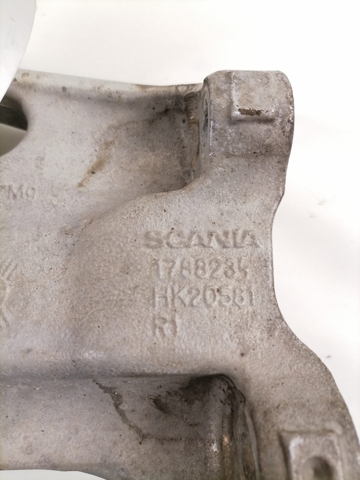Scania Cab carrier 1788234 - Cab suspension for Truck: picture 3 Scania Cab carrier 1788234 - Cab suspension for Truck: picture 3