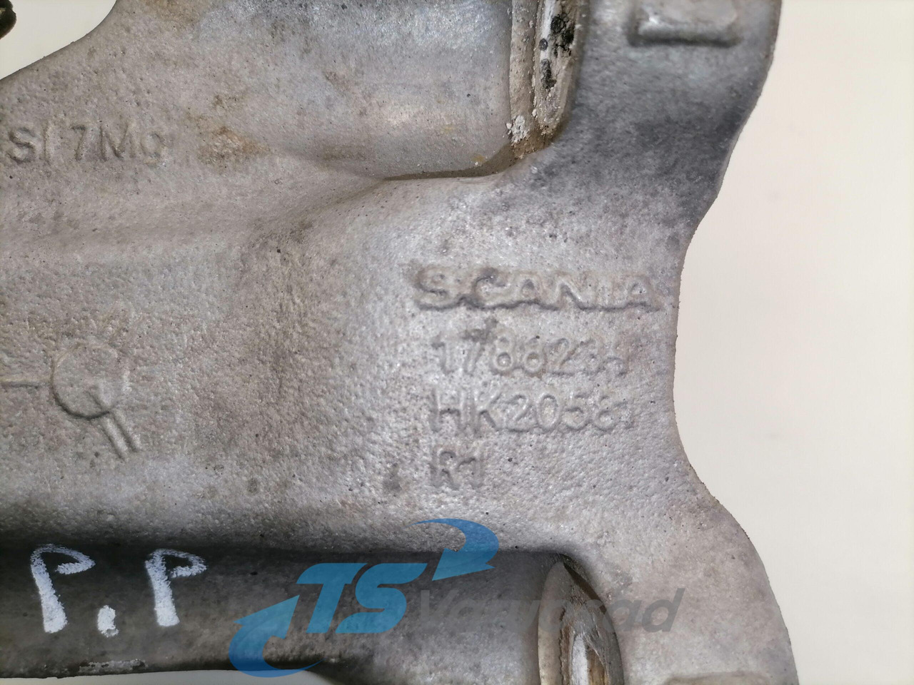 Scania Cab carrier 1788234 - Cab suspension for Truck: picture 3 Scania Cab carrier 1788234 - Cab suspension for Truck: picture 3