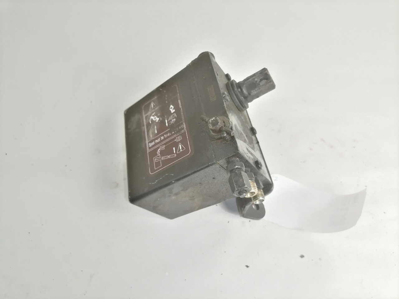 Scania Cab tilting pump 2204435 - Cab suspension for Truck: picture 1 Scania Cab tilting pump 2204435 - Cab suspension for Truck: picture 1