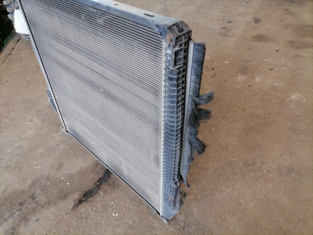 Scania Cooling radiator 2027572 - Radiator for Truck: picture 5 Scania Cooling radiator 2027572 - Radiator for Truck: picture 5