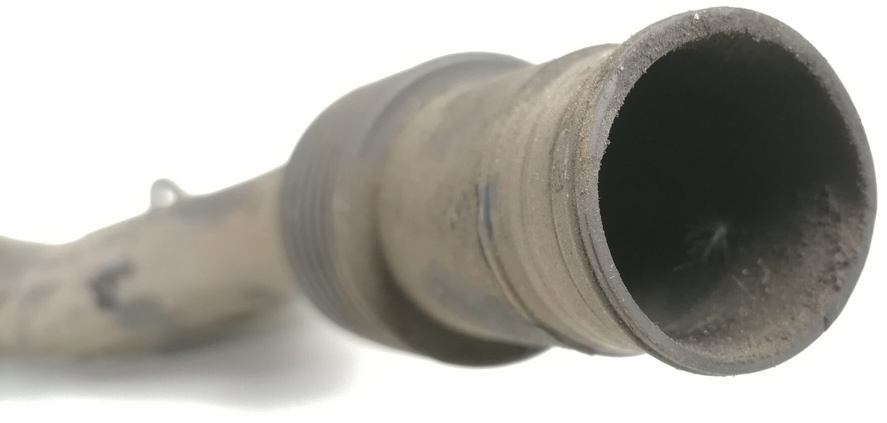 Scania Crankcase Ventilation Pipe 1527683 - Crankcase for Truck: picture 3 Scania Crankcase Ventilation Pipe 1527683 - Crankcase for Truck: picture 3