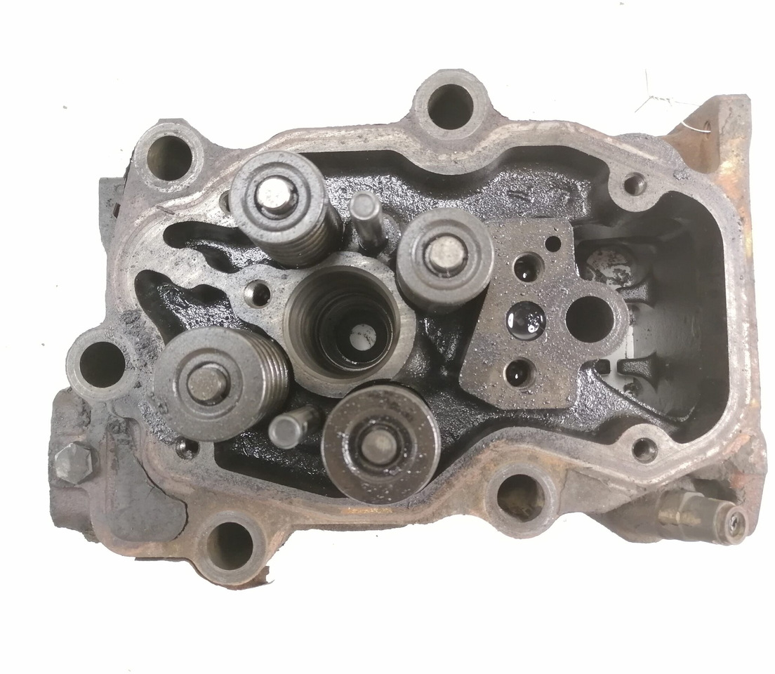 Scania Cylinder head, HPI 1804716 - Cylinder head for Truck: picture 3 Scania Cylinder head, HPI 1804716 - Cylinder head for Truck: picture 3