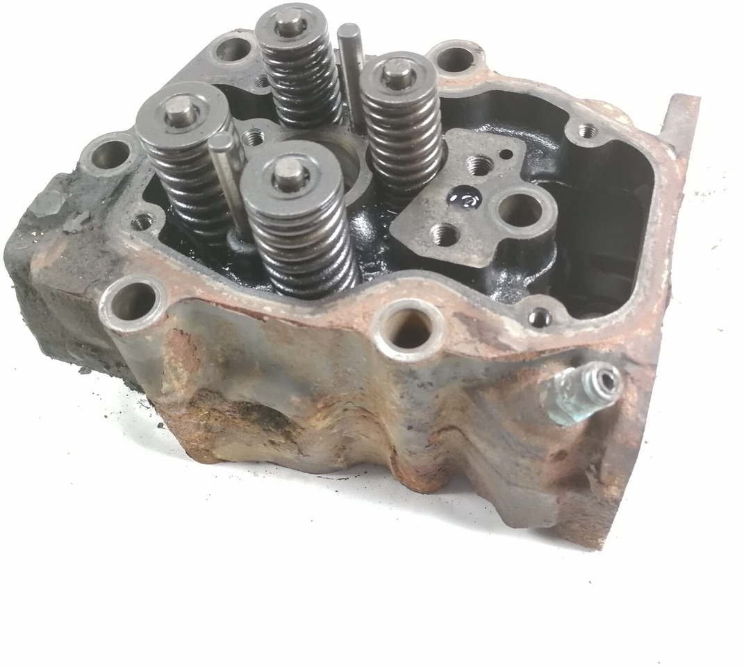 Scania Cylinder head, HPI 1804716 - Cylinder head for Truck: picture 1 Scania Cylinder head, HPI 1804716 - Cylinder head for Truck: picture 1