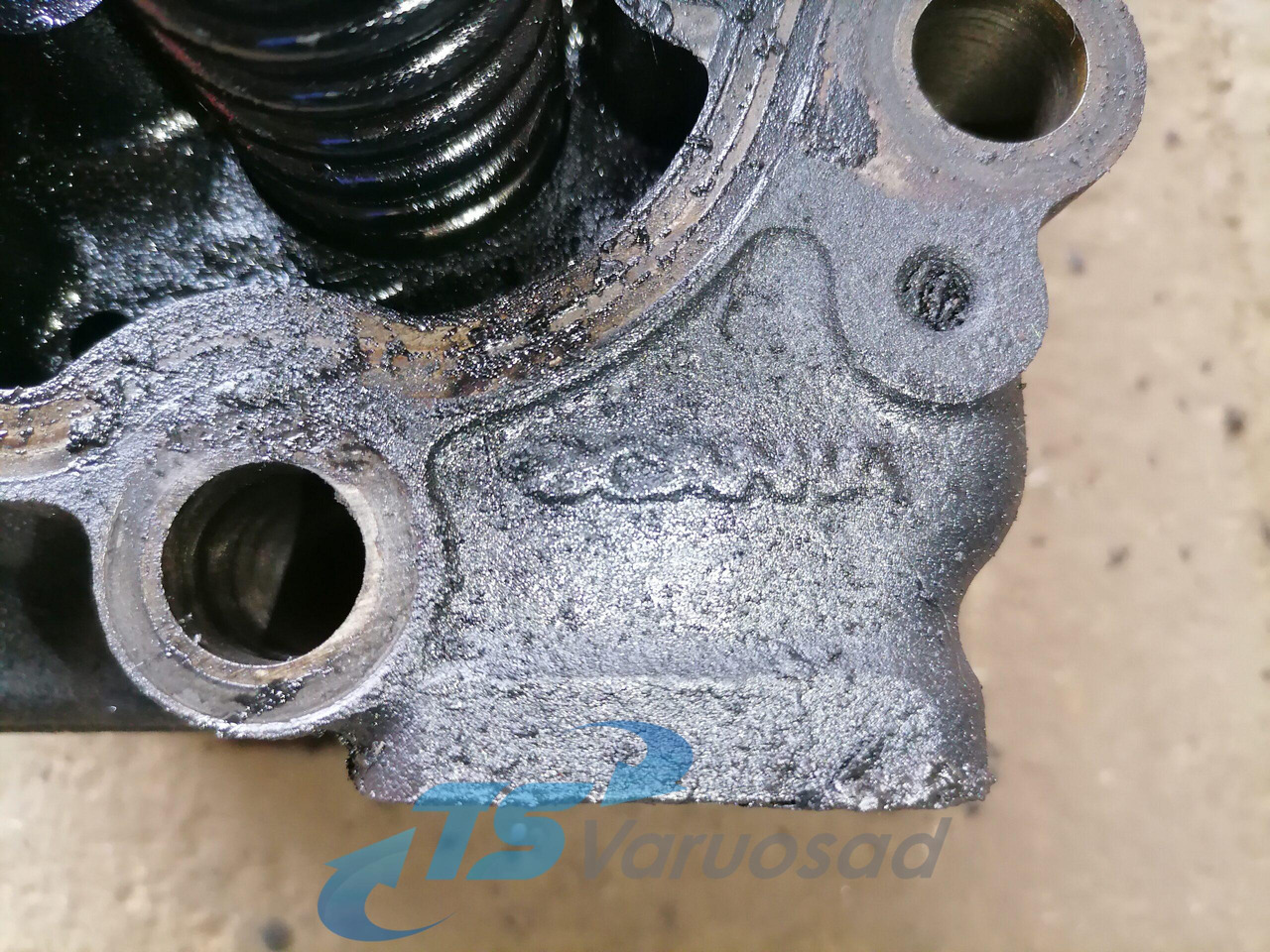 Scania Cylinder head, XPI 1921303 - Cylinder head for Truck: picture 4 Scania Cylinder head, XPI 1921303 - Cylinder head for Truck: picture 4