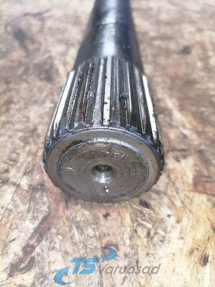 Scania Drive shaft 1315681 - Drive shaft for Truck: picture 3 Scania Drive shaft 1315681 - Drive shaft for Truck: picture 3