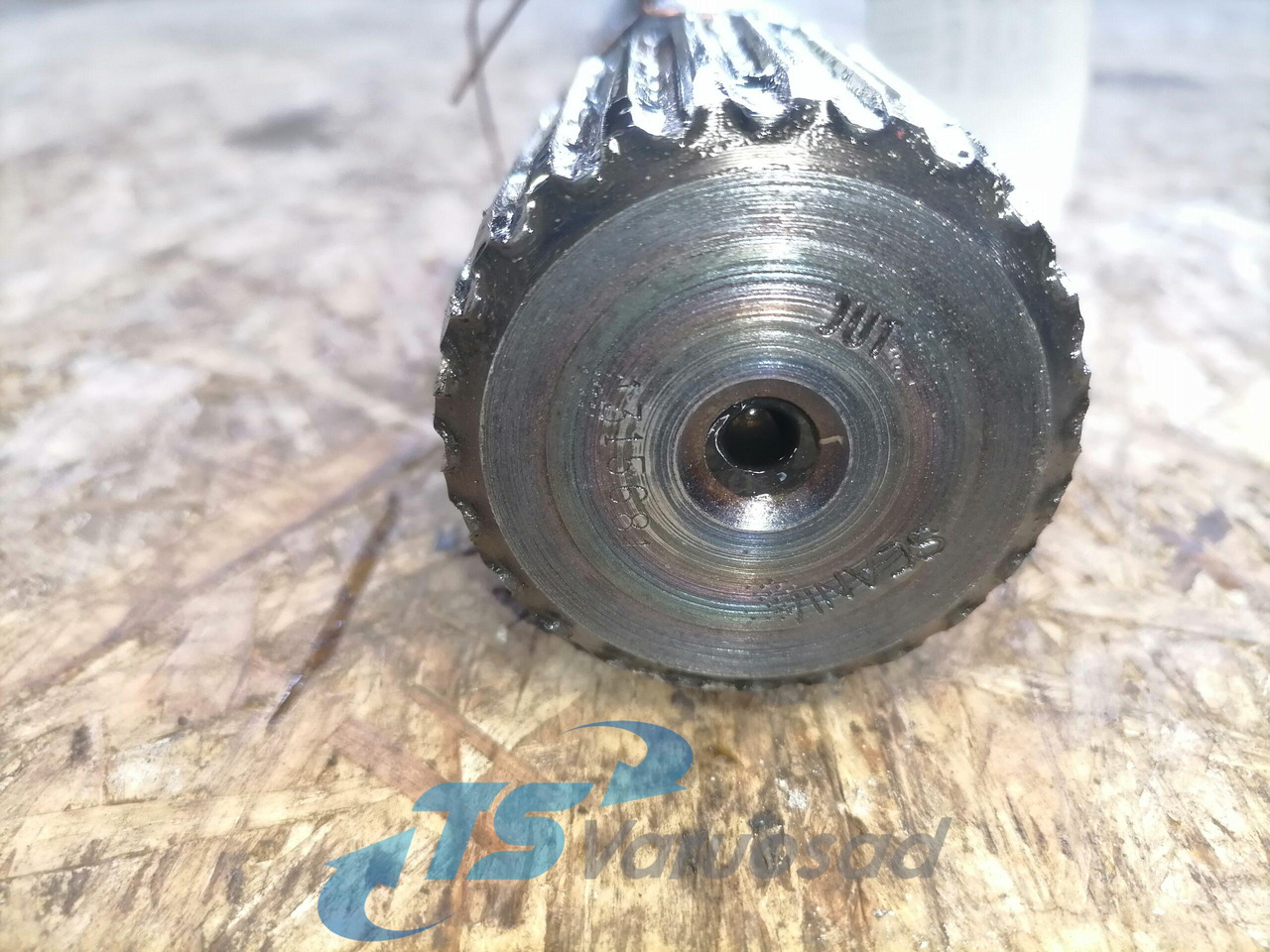 Scania Drive shaft 1315681 - Drive shaft for Truck: picture 5 Scania Drive shaft 1315681 - Drive shaft for Truck: picture 5