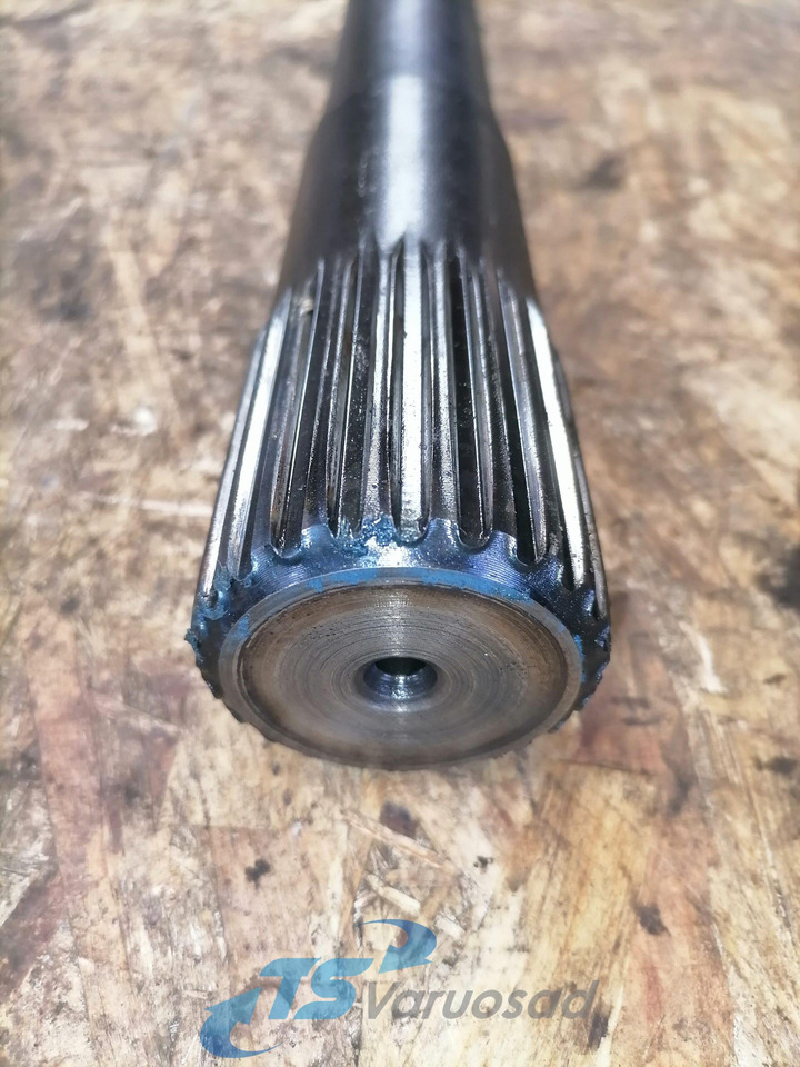 Scania Drive shaft 1368176 - Drive shaft for Truck: picture 3 Scania Drive shaft 1368176 - Drive shaft for Truck: picture 3