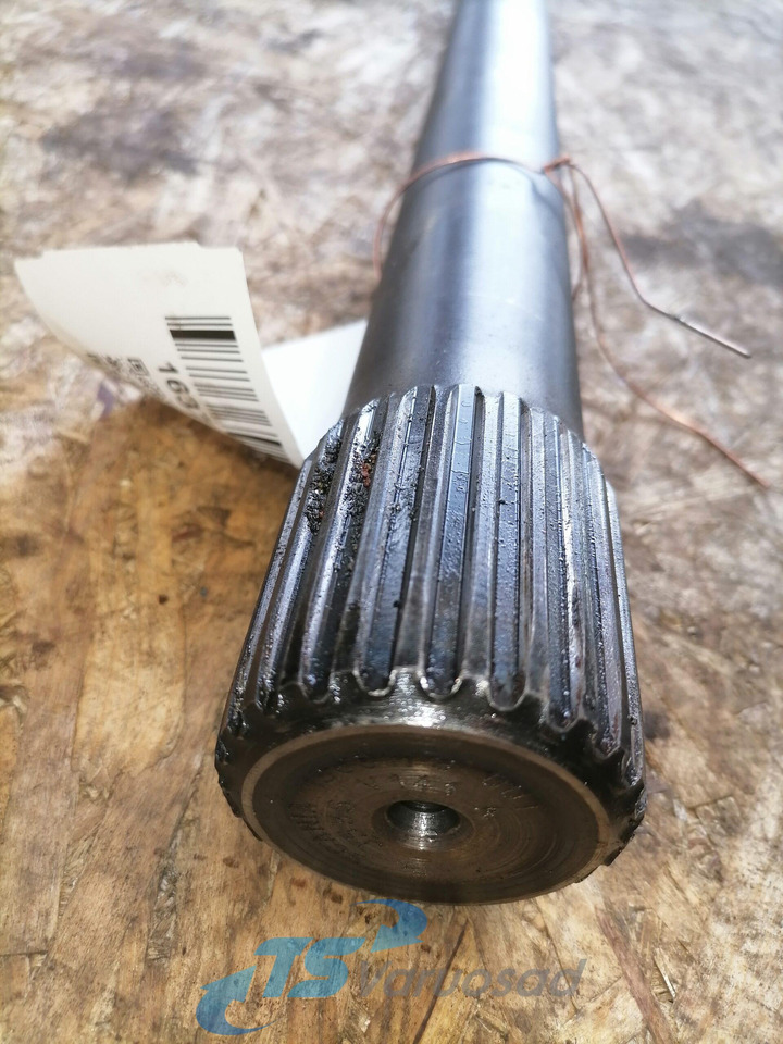 Scania Drive shaft 1368176 - Drive shaft for Truck: picture 3 Scania Drive shaft 1368176 - Drive shaft for Truck: picture 3