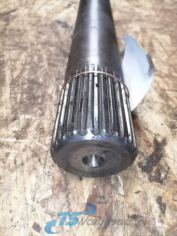 Scania Drive shaft 1761195 - Drive shaft for Truck: picture 3 Scania Drive shaft 1761195 - Drive shaft for Truck: picture 3