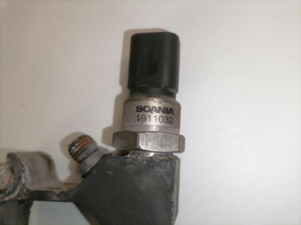 Scania Exhaust gas pressure 1911032 - Muffler/ Exhaust system for Truck: picture 3 Scania Exhaust gas pressure 1911032 - Muffler/ Exhaust system for Truck: picture 3