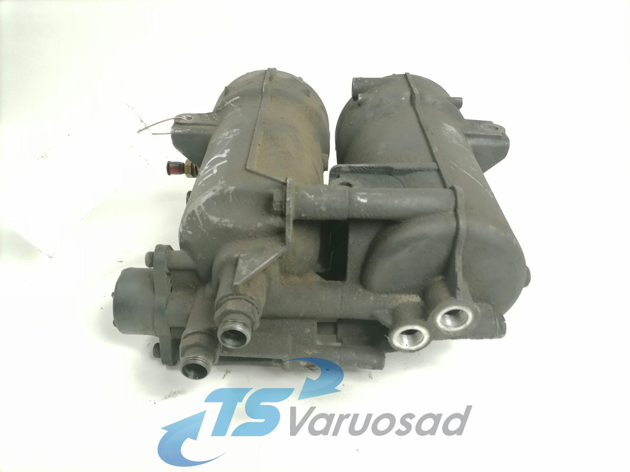 Scania Fuel filter unit 1863220 - Fuel filter for Truck: picture 5 Scania Fuel filter unit 1863220 - Fuel filter for Truck: picture 5