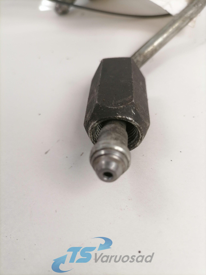 Scania Fuel pipe 2049355 - Fuel processing/ Fuel delivery for Truck: picture 3 Scania Fuel pipe 2049355 - Fuel processing/ Fuel delivery for Truck: picture 3