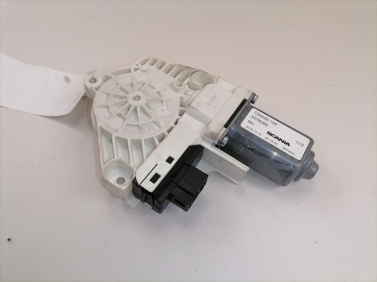 Scania Glass lift 2076265 - Window and parts for Truck: picture 2 Scania Glass lift 2076265 - Window and parts for Truck: picture 2