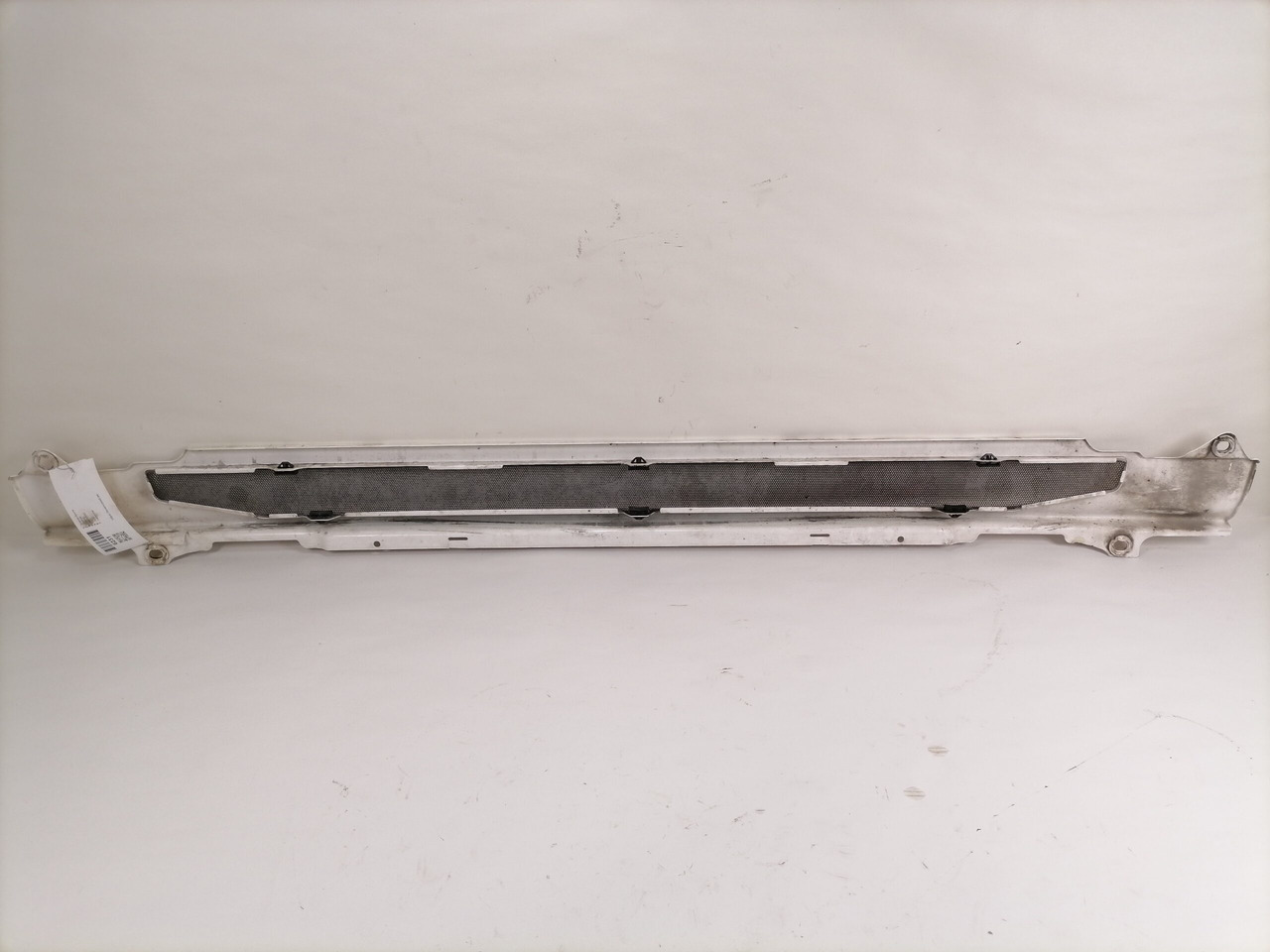 Scania Grille panel 1872160 - Grill for Truck: picture 2 Scania Grille panel 1872160 - Grill for Truck: picture 2