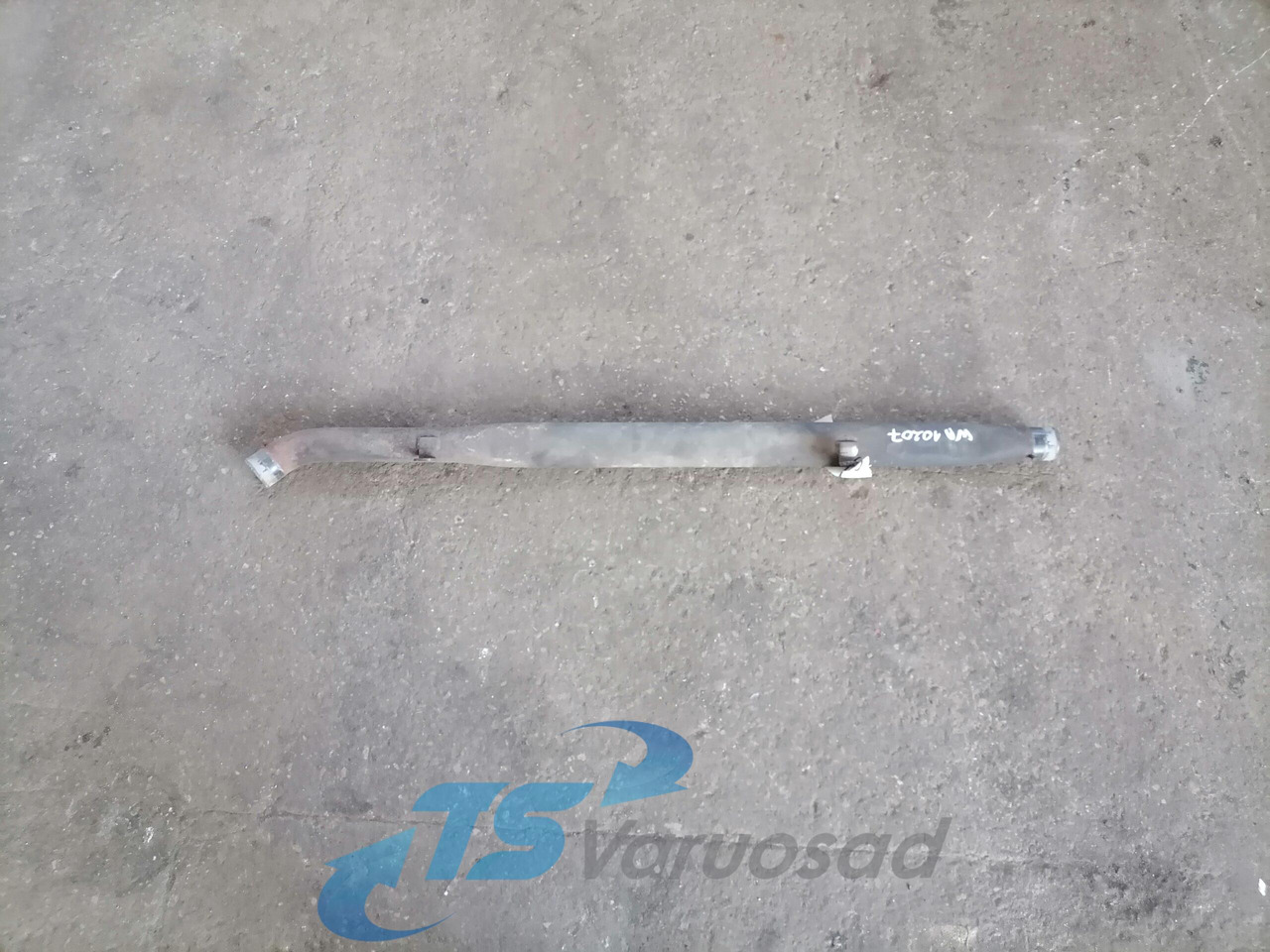 Scania Jahutusvedeliku toru, retarder 1370485 - Cooling system for Truck: picture 1 Scania Jahutusvedeliku toru, retarder 1370485 - Cooling system for Truck: picture 1