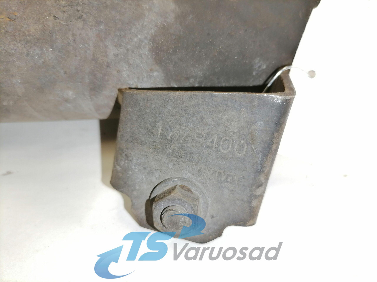 Scania Jahutusvedeliku toru, retarder 1779400 - Cooling system for Truck: picture 2 Scania Jahutusvedeliku toru, retarder 1779400 - Cooling system for Truck: picture 2