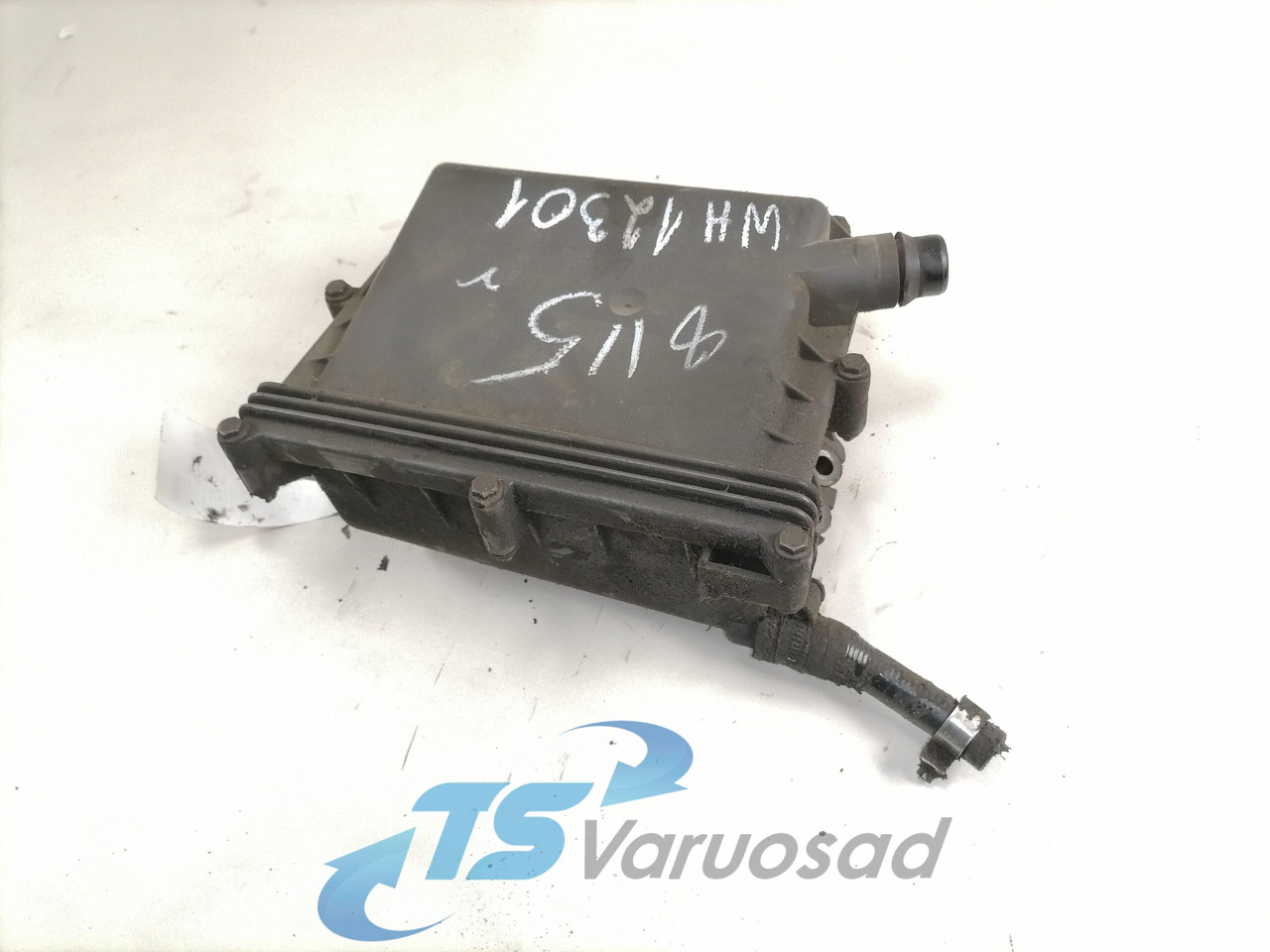 Scania Karterituulutusfiltri korpus 1543778 - Crankcase for Truck: picture 1 Scania Karterituulutusfiltri korpus 1543778 - Crankcase for Truck: picture 1