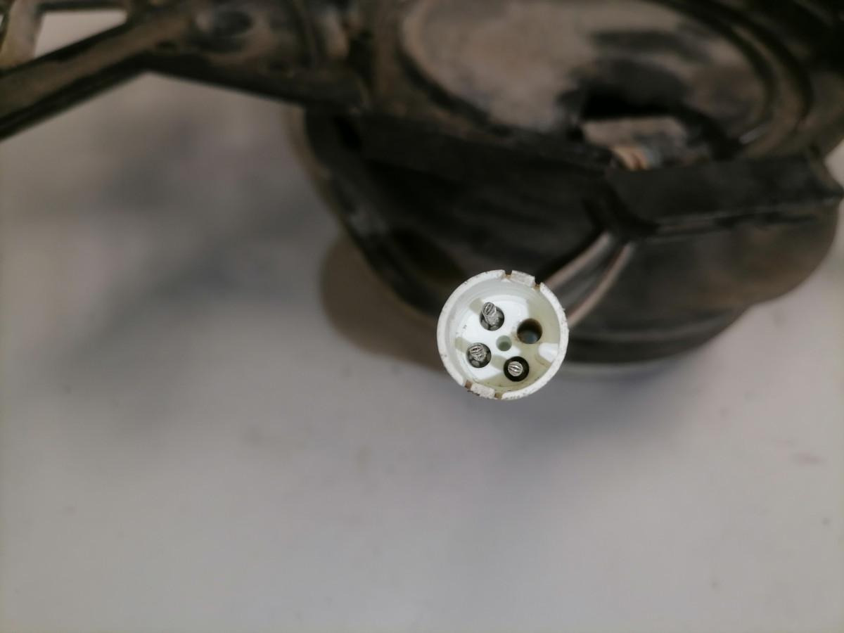 Scania Küljepeegli raam 1396529 - Rear view mirror for Truck: picture 4 Scania Küljepeegli raam 1396529 - Rear view mirror for Truck: picture 4