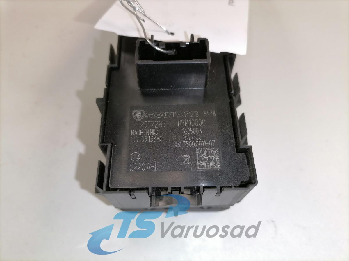 Scania Lülitite moodul 2557285 - Cab for Truck: picture 4 Scania Lülitite moodul 2557285 - Cab for Truck: picture 4