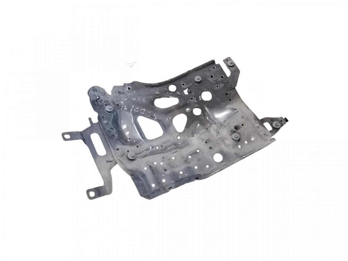 Scania Mudguard bracket 2626258 - Universal part for Truck: picture 1 Scania Mudguard bracket 2626258 - Universal part for Truck: picture 1