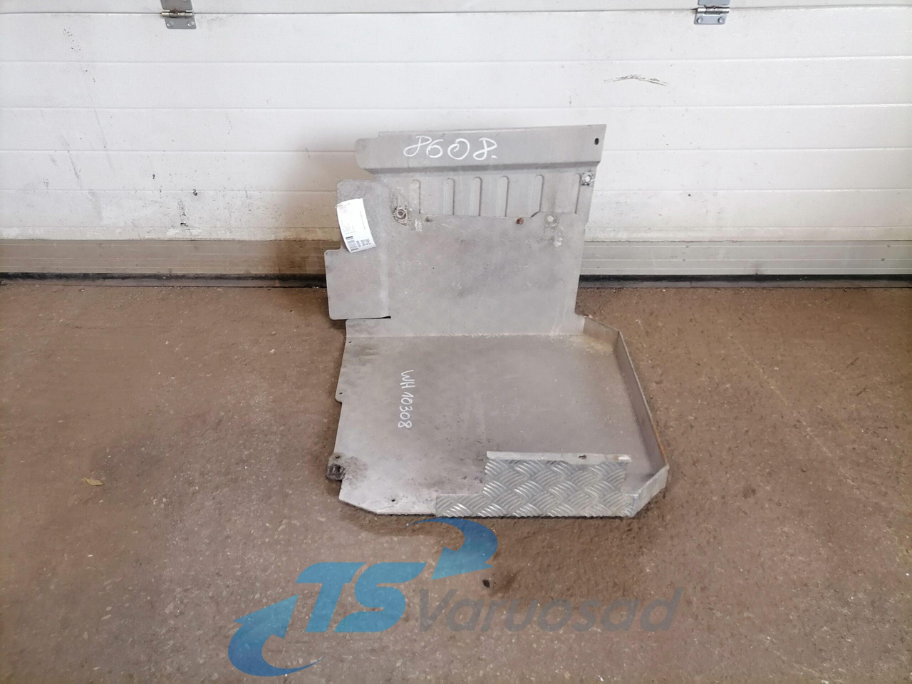 Scania Muffler cover 2191427 - Muffler for Truck: picture 1 Scania Muffler cover 2191427 - Muffler for Truck: picture 1