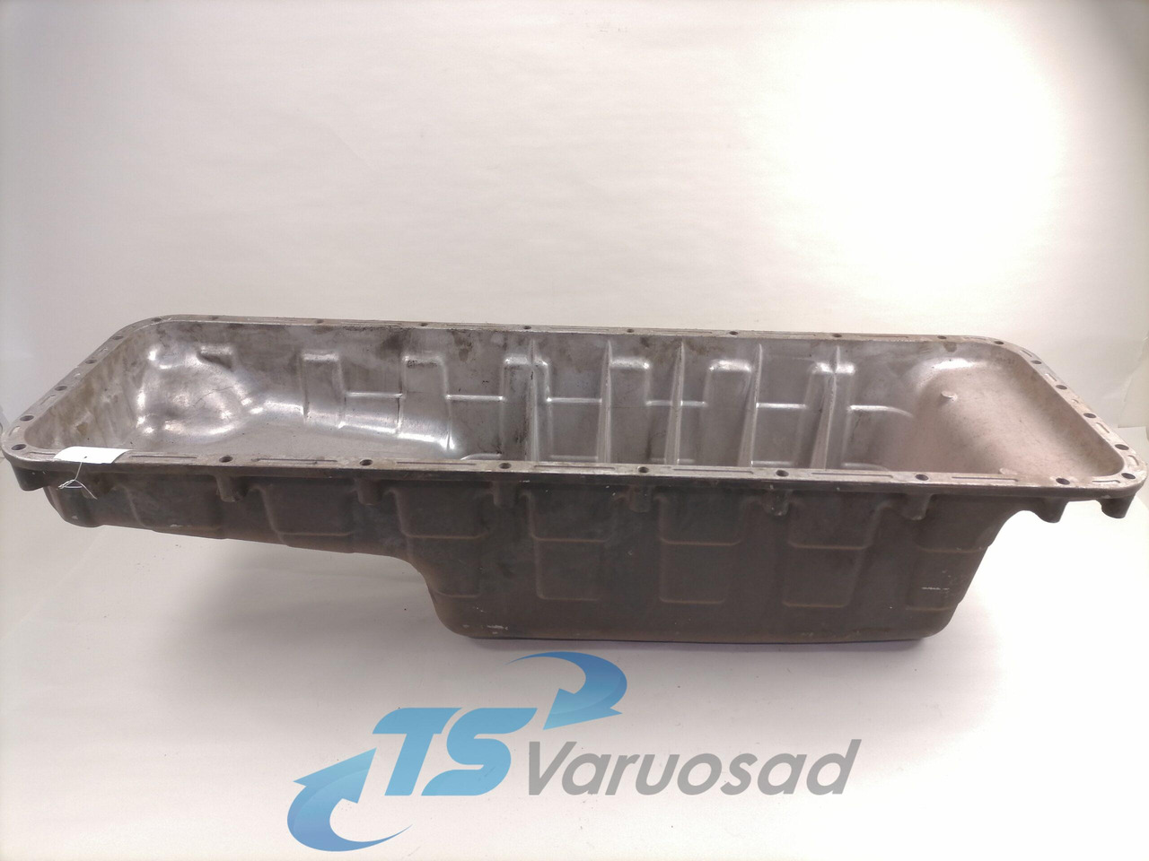 Scania Oil sump 1549598 - Oil pan for Truck: picture 2 Scania Oil sump 1549598 - Oil pan for Truck: picture 2