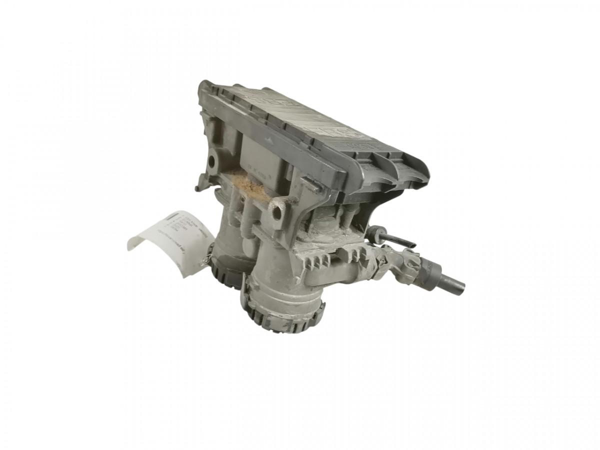 Scania Rear axel brake pressure control valve 2653385 - Brake valve for Truck: picture 1 Scania Rear axel brake pressure control valve 2653385 - Brake valve for Truck: picture 1