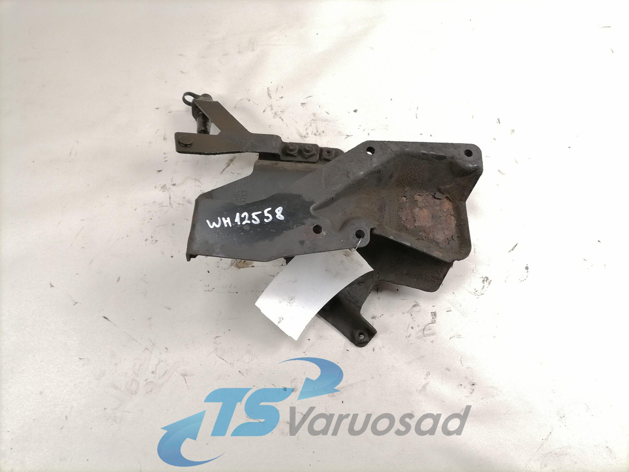 Scania Roolisüsteemi õlimahuti kandur 1446713 - Steering hose for Truck: picture 1 Scania Roolisüsteemi õlimahuti kandur 1446713 - Steering hose for Truck: picture 1