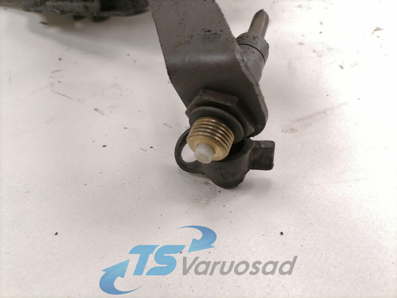 Scania Roolisüsteemi õlimahuti kandur 1446713 - Steering hose for Truck: picture 3 Scania Roolisüsteemi õlimahuti kandur 1446713 - Steering hose for Truck: picture 3