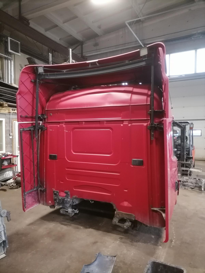 Scania Scania kabiin, CR19 High 1942940 - Cab and interior for Truck: picture 4 Scania Scania kabiin, CR19 High 1942940 - Cab and interior for Truck: picture 4