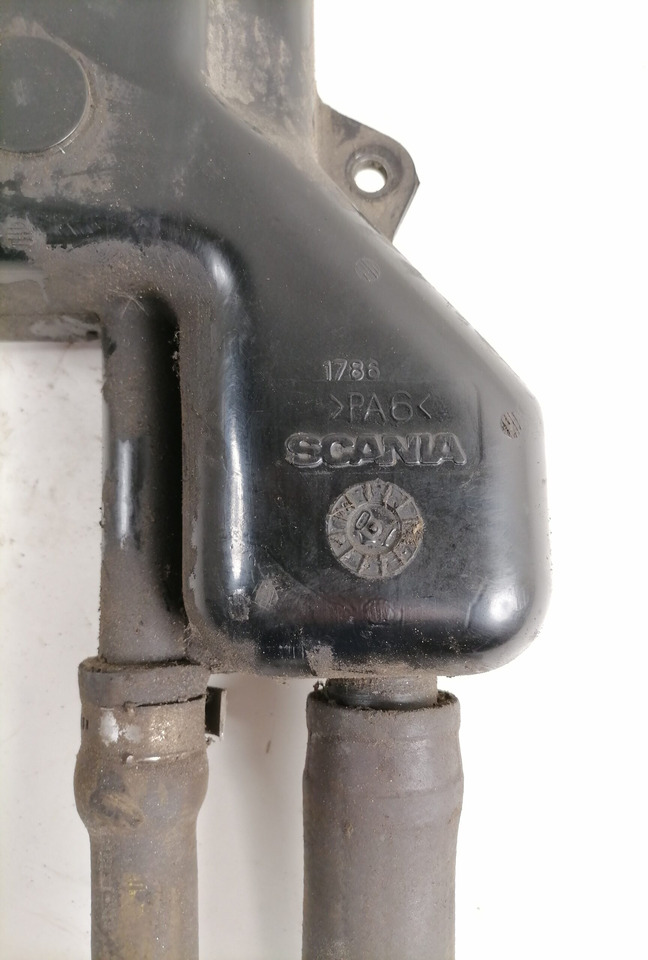 Scania Scania steering oil tank 1894289 - Steering hose for Truck: picture 2 Scania Scania steering oil tank 1894289 - Steering hose for Truck: picture 2