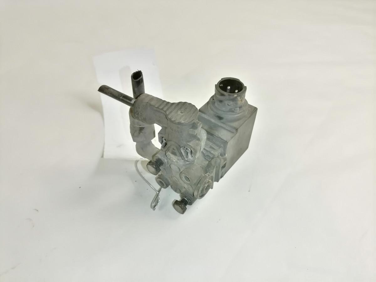 Scania Solenoid valve 2038655 - Brake valve for Truck: picture 2 Scania Solenoid valve 2038655 - Brake valve for Truck: picture 2