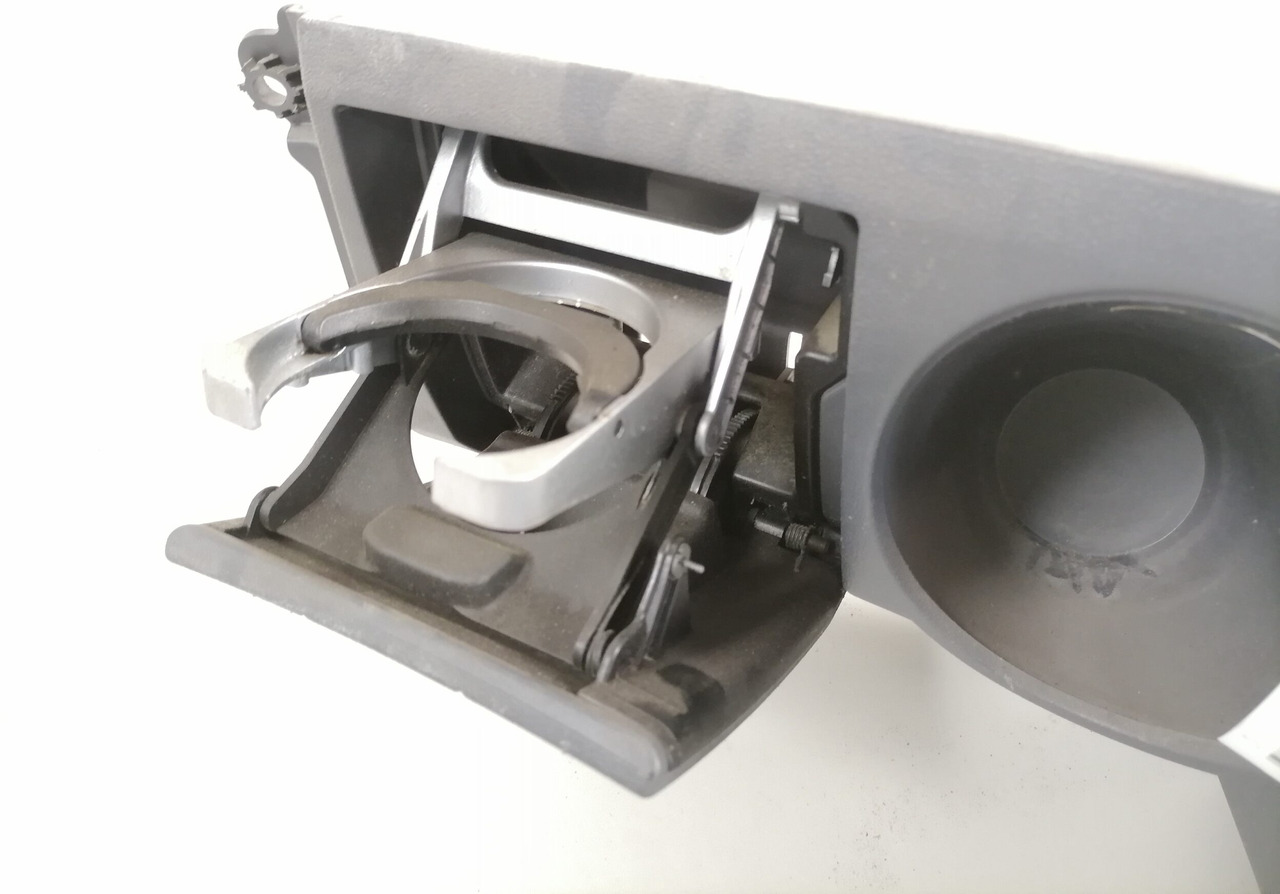 Scania Tool box 1728514 - Universal part for Truck: picture 3 Scania Tool box 1728514 - Universal part for Truck: picture 3