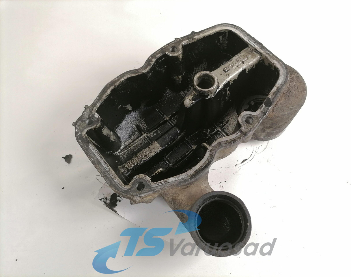 Scania Valve cover 1390650 - Cylinder head for Truck: picture 2 Scania Valve cover 1390650 - Cylinder head for Truck: picture 2