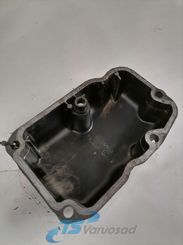 Scania Valve cover 1398884 - Cylinder head for Truck: picture 3 Scania Valve cover 1398884 - Cylinder head for Truck: picture 3