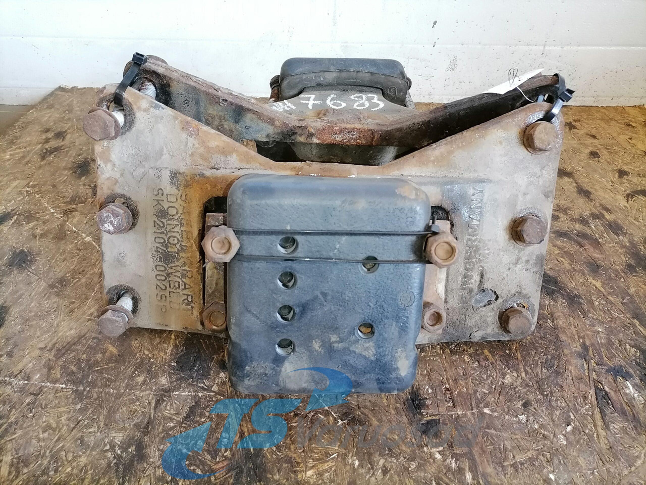 Scania Veosadula jalad SK2104002SP - Fifth wheel coupling for Truck: picture 4 Scania Veosadula jalad SK2104002SP - Fifth wheel coupling for Truck: picture 4