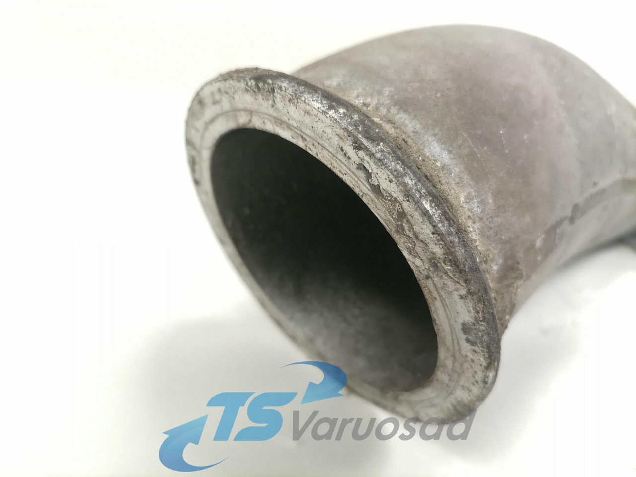 Scania intercooler pipe 1523899 - Intercooler for Truck: picture 4 Scania intercooler pipe 1523899 - Intercooler for Truck: picture 4