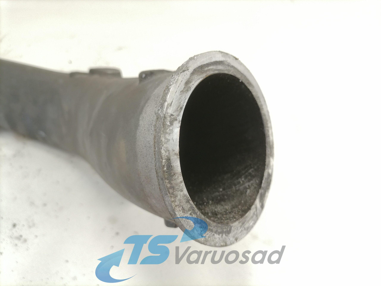 Scania intercooler pipe 1812885 - Intercooler for Truck: picture 3 Scania intercooler pipe 1812885 - Intercooler for Truck: picture 3