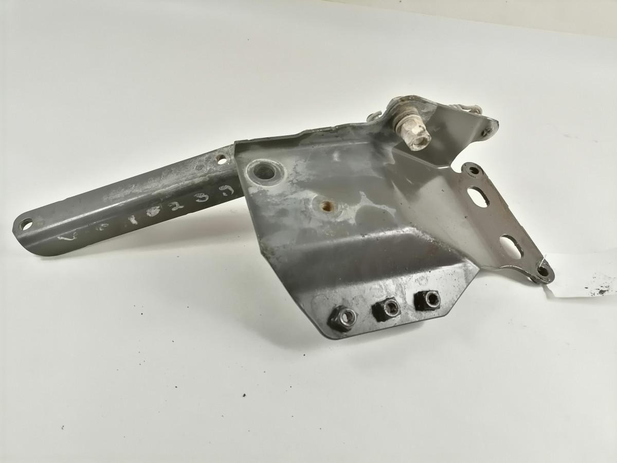 Scania lower grille carrier hinge 1785549 - Grill for Truck: picture 3 Scania lower grille carrier hinge 1785549 - Grill for Truck: picture 3