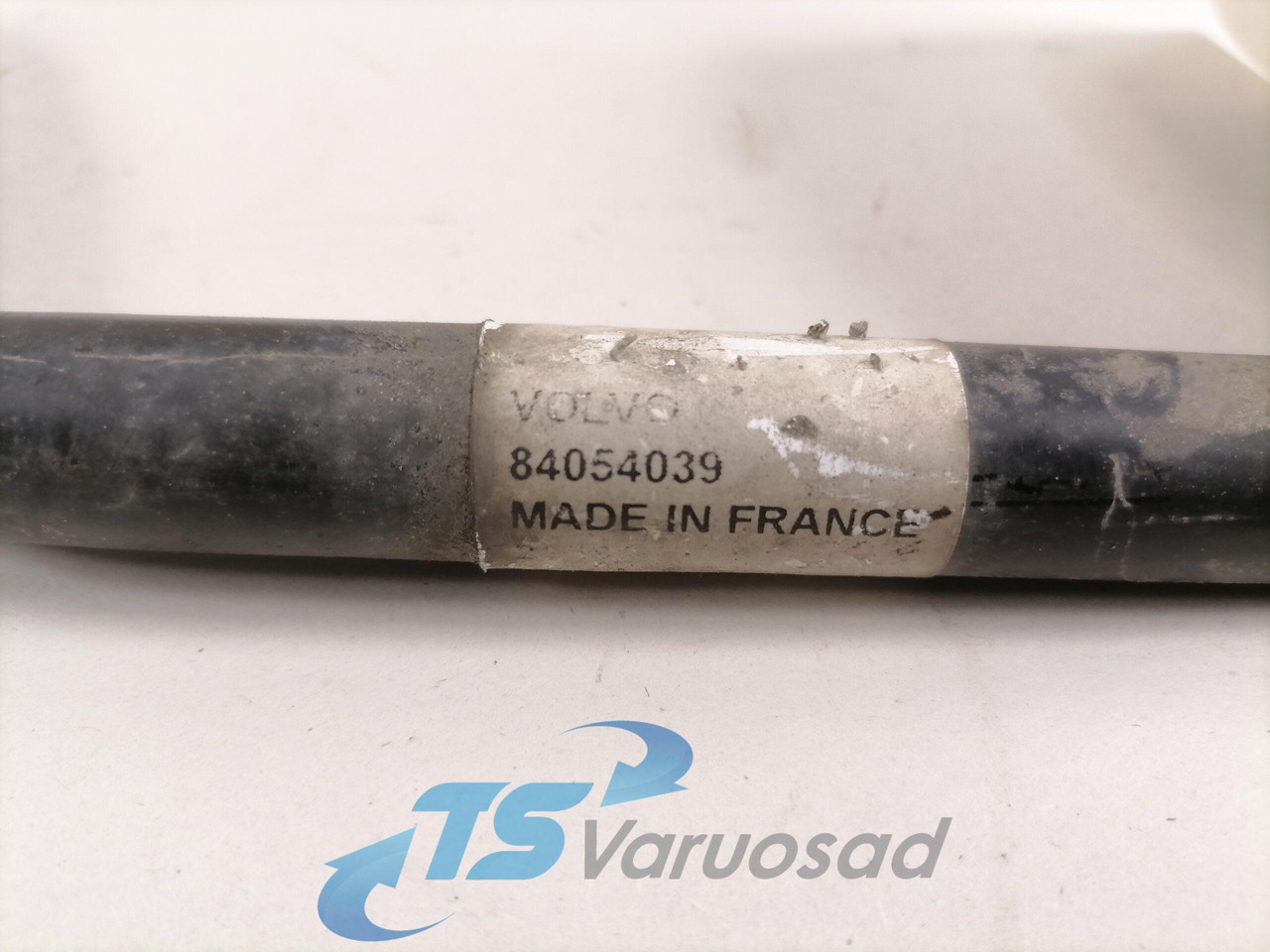 Volvo A/C pipe 84054039 - Heating/ Ventilation for Truck: picture 3 Volvo A/C pipe 84054039 - Heating/ Ventilation for Truck: picture 3