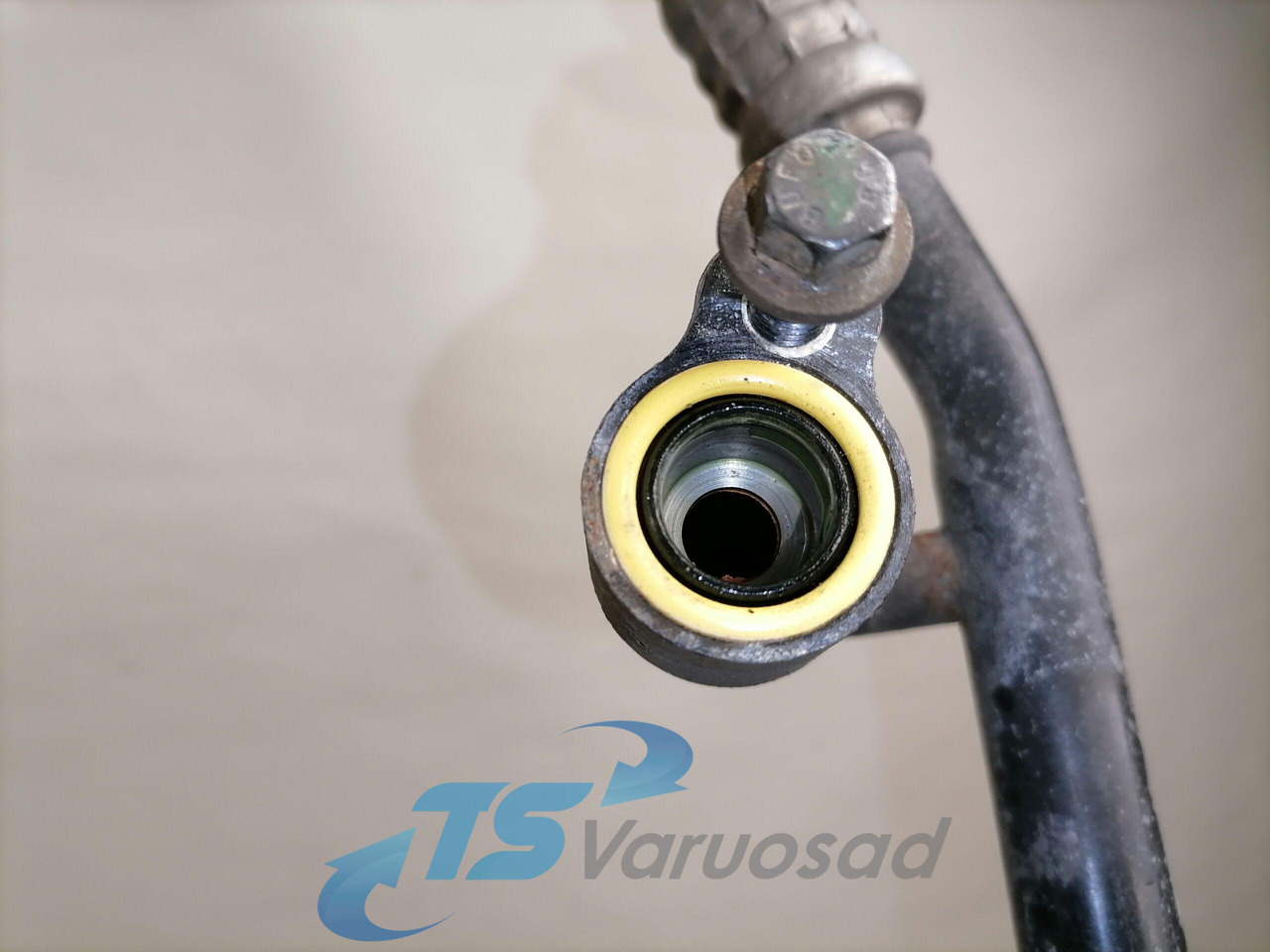 Volvo A/C pipe 84176421 - Heating/ Ventilation for Truck: picture 5 Volvo A/C pipe 84176421 - Heating/ Ventilation for Truck: picture 5