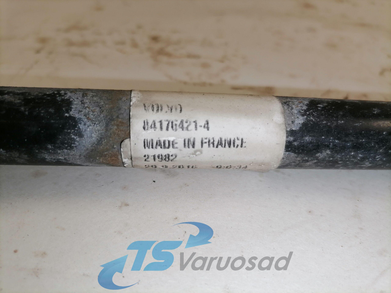 Volvo A/C pipe 84176421 - Heating/ Ventilation for Truck: picture 2 Volvo A/C pipe 84176421 - Heating/ Ventilation for Truck: picture 2