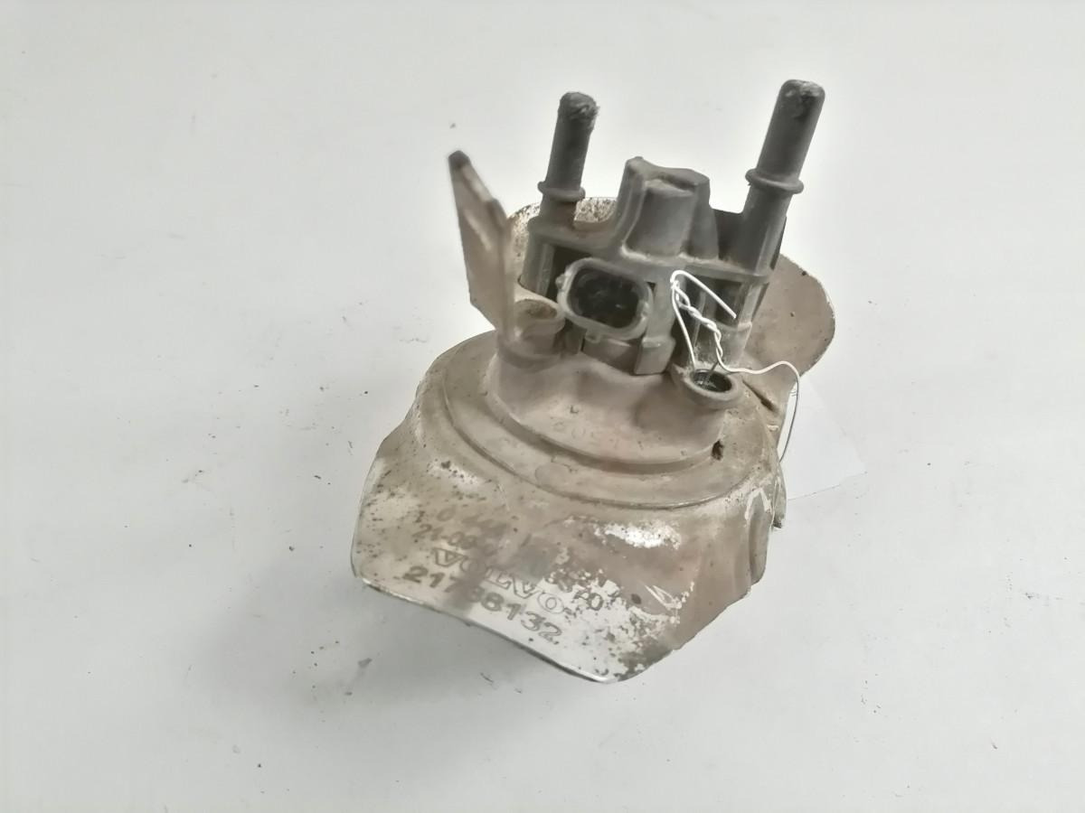 Volvo ADBlue dosaator 21738132 - Fuel processing/ Fuel delivery for Truck: picture 3 Volvo ADBlue dosaator 21738132 - Fuel processing/ Fuel delivery for Truck: picture 3