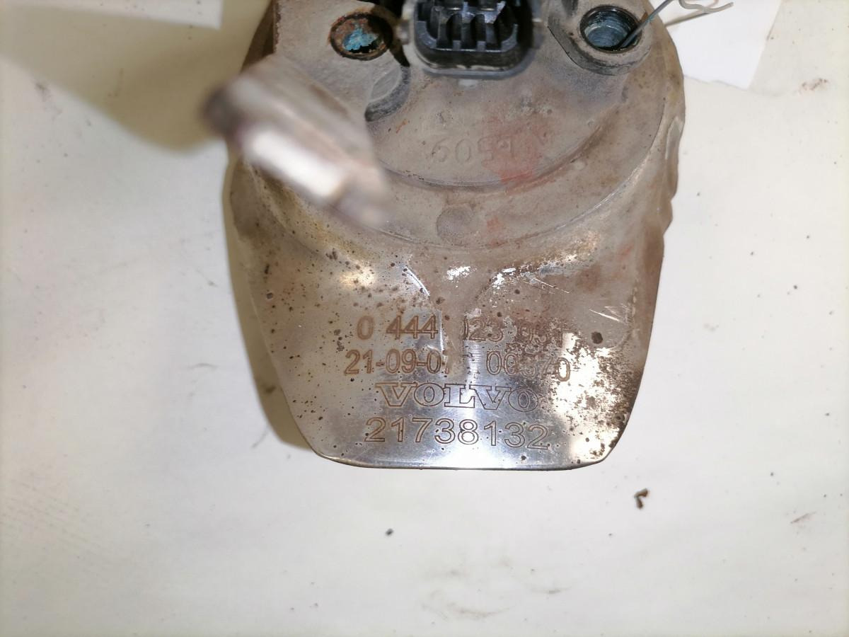 Volvo ADBlue dosaator 21738132 - Fuel processing/ Fuel delivery for Truck: picture 5 Volvo ADBlue dosaator 21738132 - Fuel processing/ Fuel delivery for Truck: picture 5