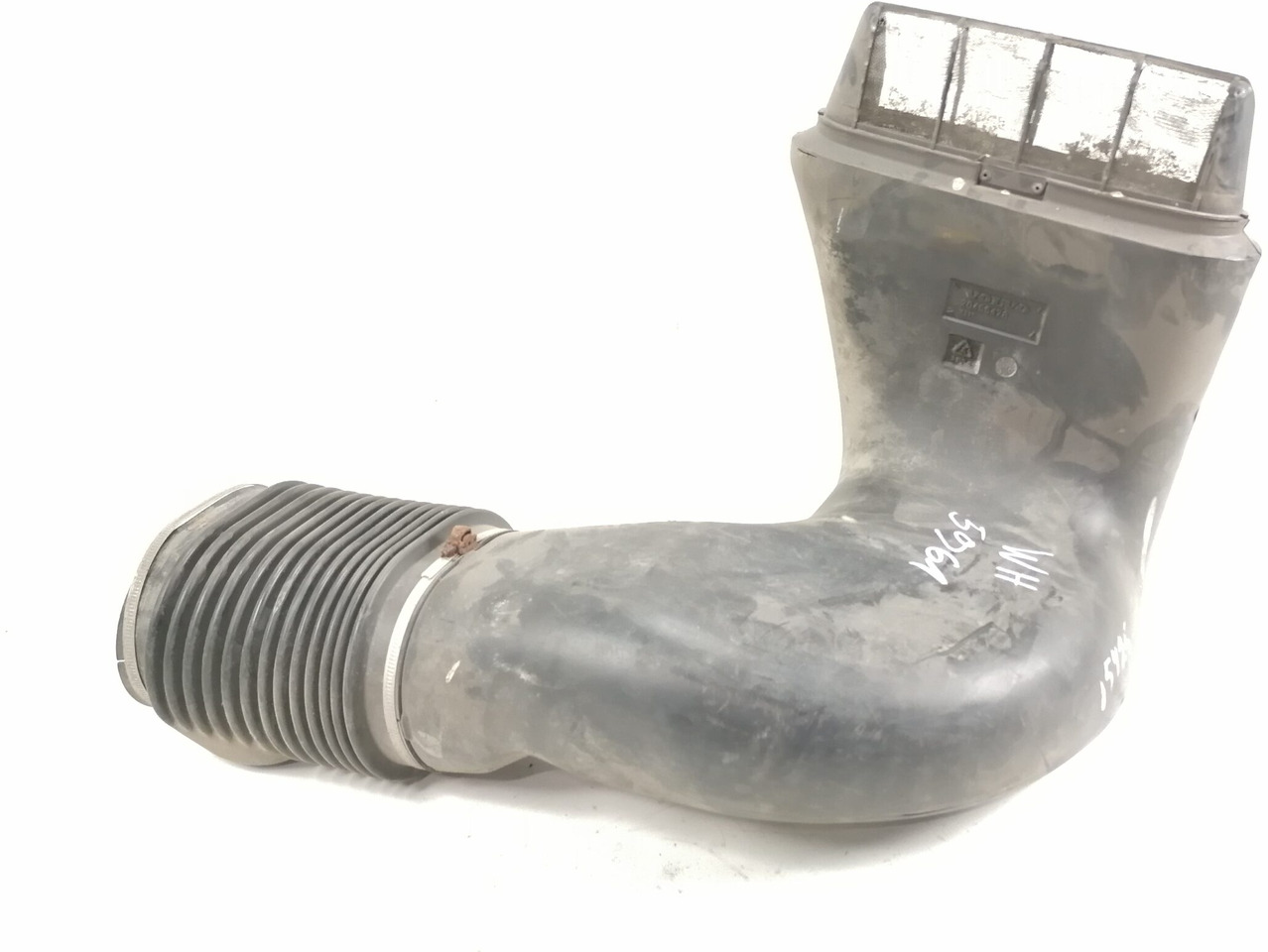 Volvo Air intake 20456478 - Air intake system for Truck: picture 4 Volvo Air intake 20456478 - Air intake system for Truck: picture 4