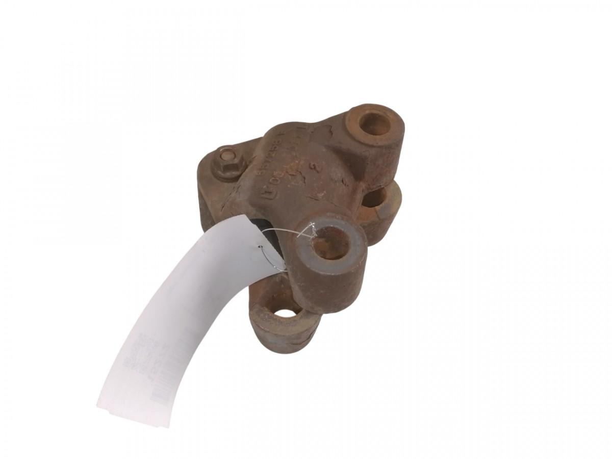 Volvo Anti-roll bar bracket 557258 - Anti-roll bar for Truck: picture 1 Volvo Anti-roll bar bracket 557258 - Anti-roll bar for Truck: picture 1