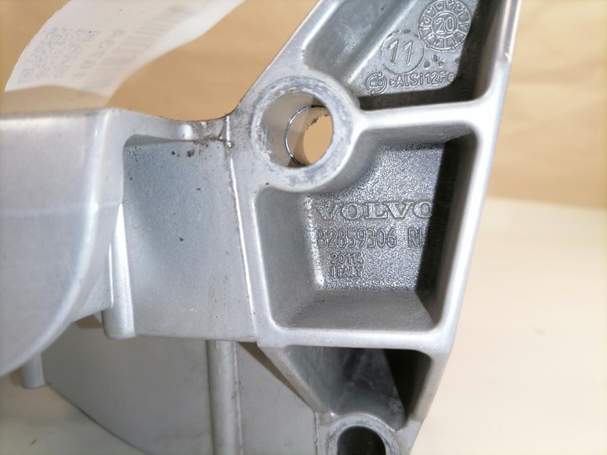 Volvo Astmelaua aste 82859306 - Footstep for Truck: picture 4 Volvo Astmelaua aste 82859306 - Footstep for Truck: picture 4