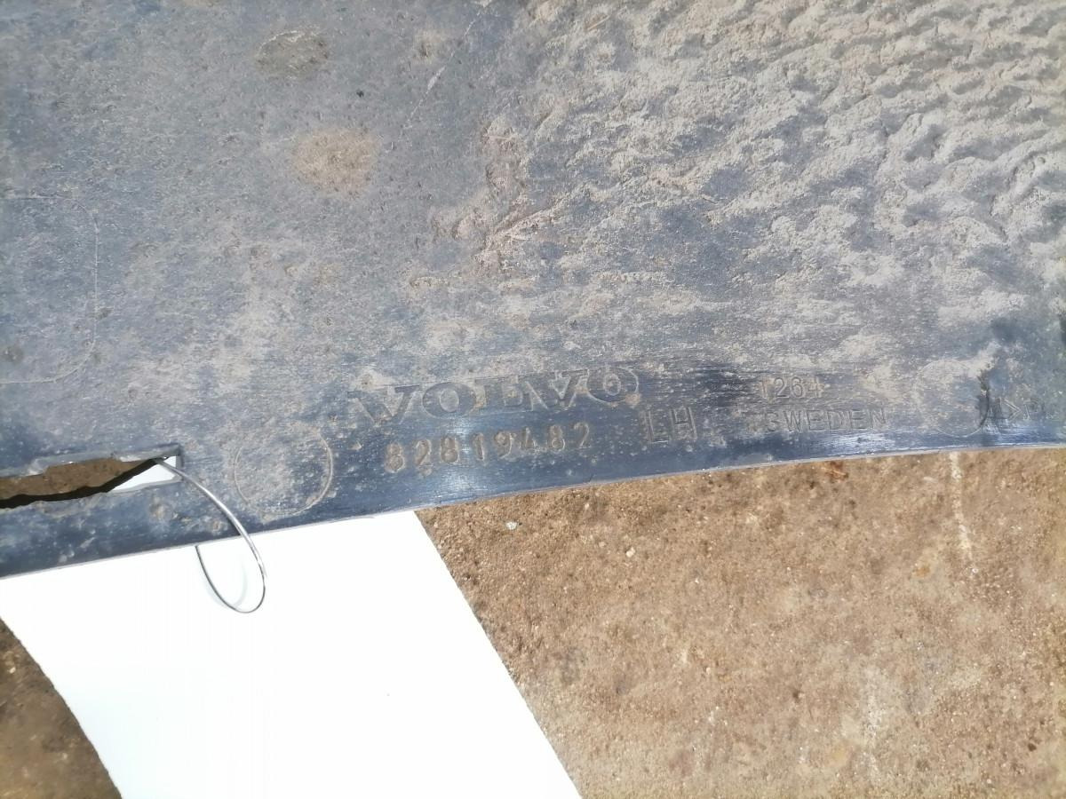 Volvo Astmelaua plastik 82819482 - Footstep for Truck: picture 4 Volvo Astmelaua plastik 82819482 - Footstep for Truck: picture 4