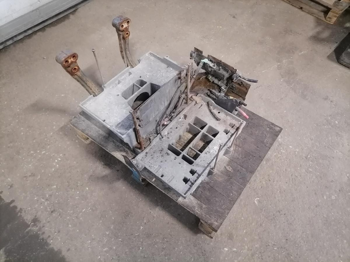 Volvo Battery box 22003951 - Battery for Truck: picture 1 Volvo Battery box 22003951 - Battery for Truck: picture 1